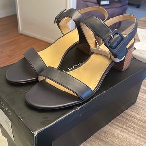 Talbots Indigo Blue leather block heeled sandals.